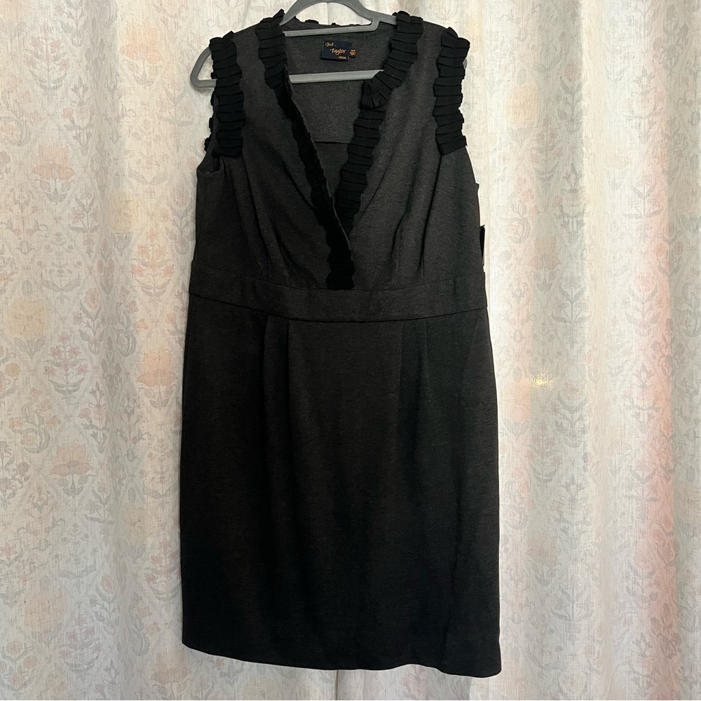 Taylor Grey and Black Dress